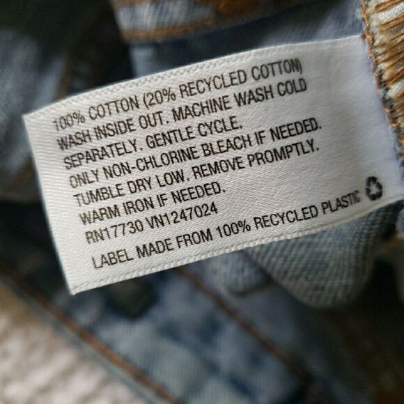 Wild Fable Size 8 Denim Distressed Cut-off Jean Shorts Super High Rise Y2K 90s - Picture 9 of 12